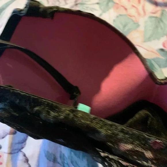 Pink Victoria Secret Women’s Green Bra Size Small C Cup Size A - Picture 7 of 13